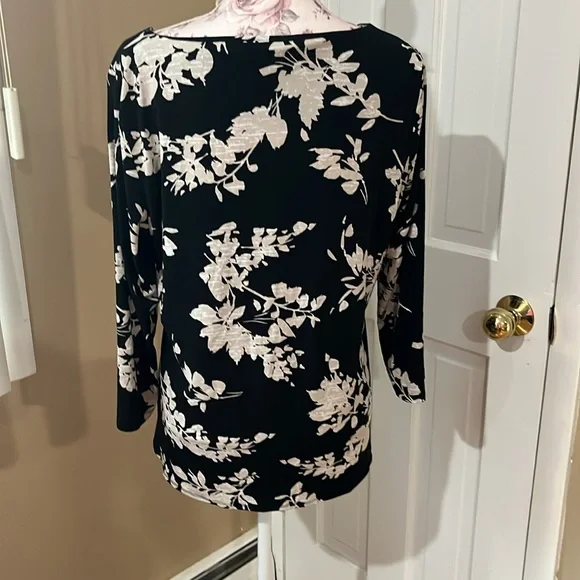 Calvin Klein blouse new no tags - Picture 5 of 5